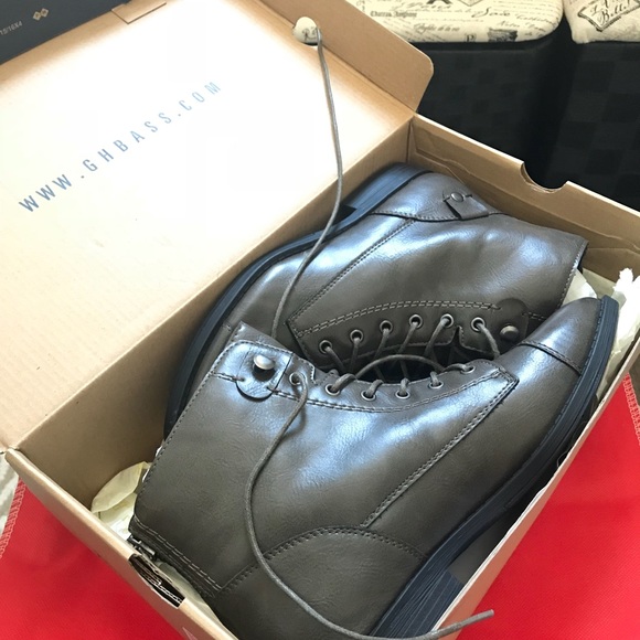 Bass Gray Ankle Boots - Picture 4 of 8